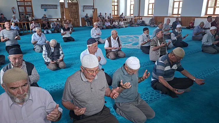 Hisarcık'ta 15 Temmuz Şehitleri İçin Mevlit Okutuldu