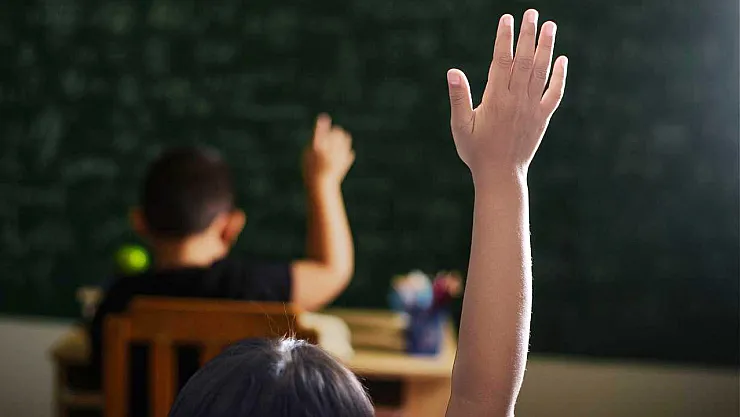 Hocalar'daki Öğretmenden 'Uygunsuz' Soru Ve Cevap!