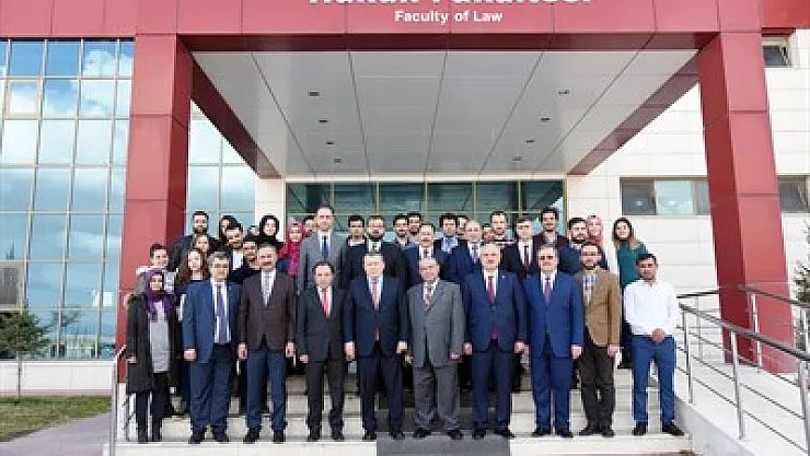 'Hukuk her dönemde toplumların vazgeçilmezidir'