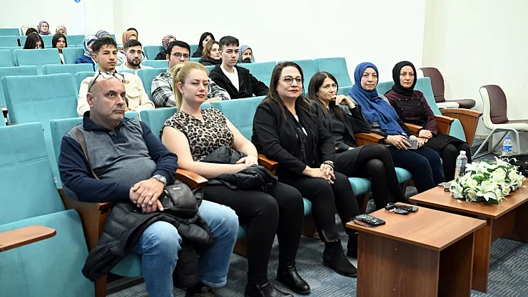 'İdarecilik, 24 Saat Ulaşılabilmeyi Göze Almaktır'