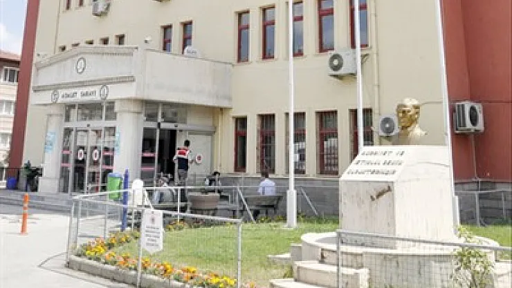 İkisi mezara biri hapse gitti: Tişört cinayetine 30 yıl