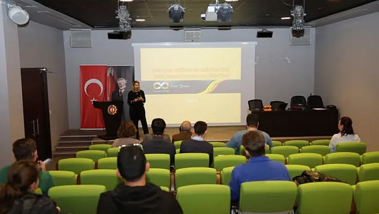 İş Dünyasına Yeni Nesil İnsan Kaynakları Anlatıldı