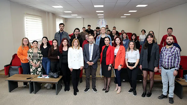 İş Hayatında Kadın Yönetici Olmak Zor Mu?