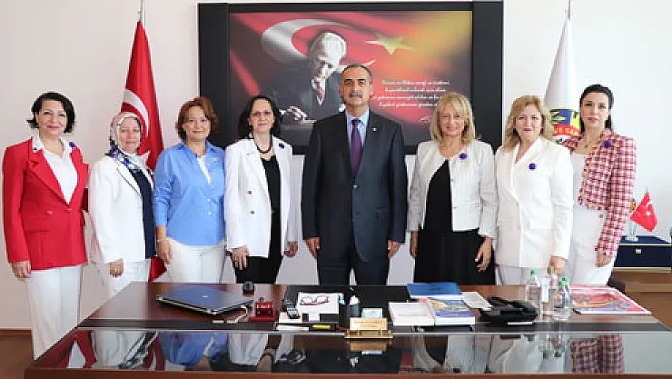 İş kadınlarından ATSO'a ziyaret