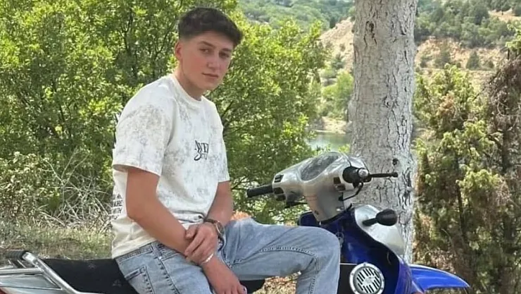 İş Kazasında Hayatını Kaybeden Genç İçin Gözyaşları Sel Oldu