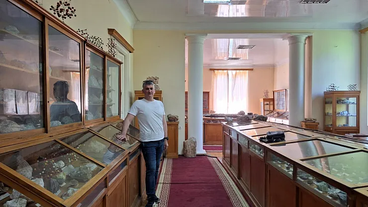 İscehisar MYO Müdürü Korkmaz, Gürcistan'da Seminer Verdi