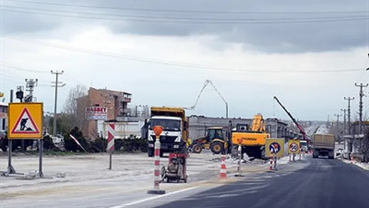 İscehisar'da kavşak çalışması sürüyor – Kocatepe Gazetesi