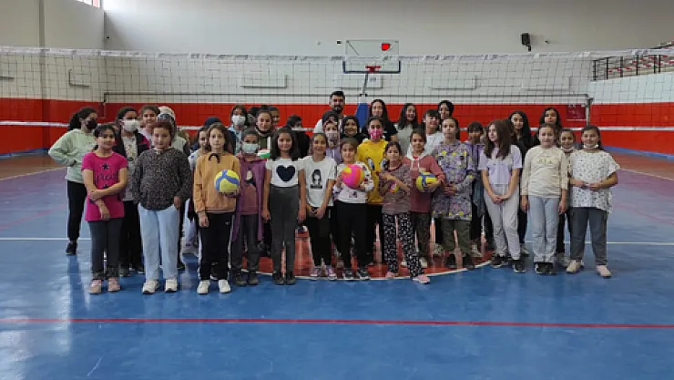 İscehisar'da Spor Okulları devam ediyor
