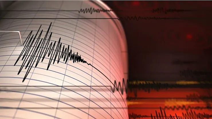 İstanbul’da deprem oldu
