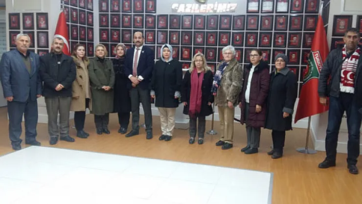 İYİ Merkez İlçe'den Kumartaşlı'ya ziyaret