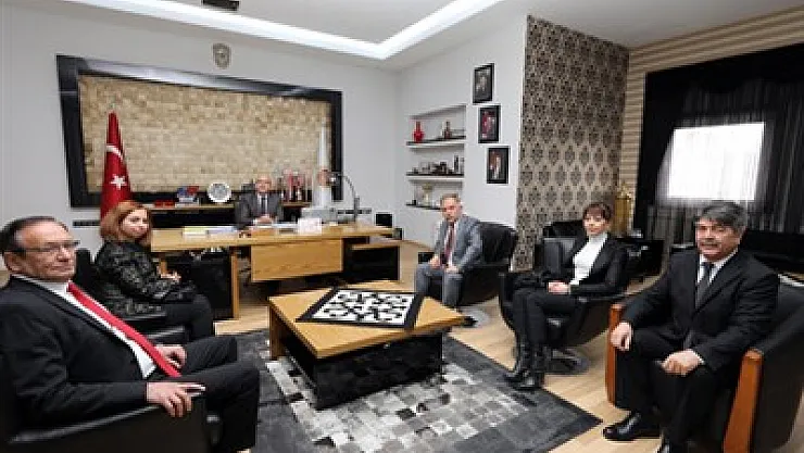İYİ Parti'den Çoban'a ziyaret – Kocatepe Gazetesi