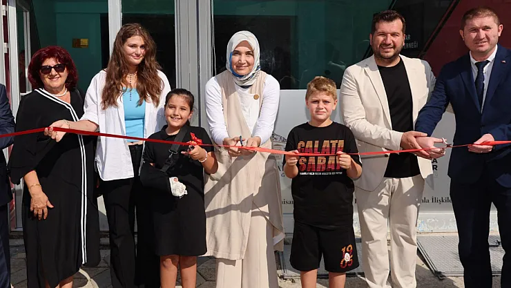 İyilik Hareketi Derneği Gençlik Merkezi Açıldı