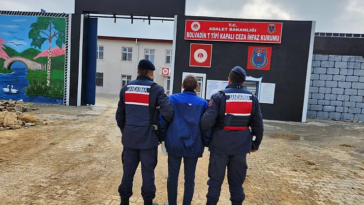 Jandarma, Afyon'da 43 Aranan Şahsı Yakaladı