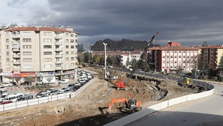 Jandarma Kavşağı’nda alt geçit çalışmaları sürüyor