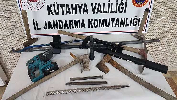 Kaçak Kazı Operasyonunda 9 Şüpheli Gözaltına Alındı