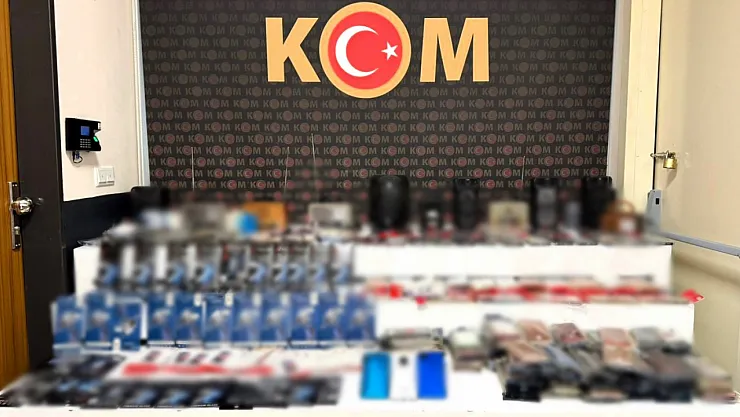 Kaçak Telefon Ticareti Afyon'da Deşifre Oldu!