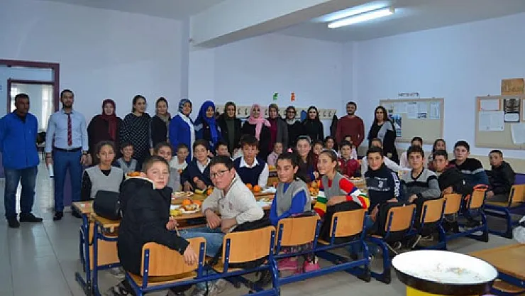 Kadın Meclisi  öğrencilerle buluştu