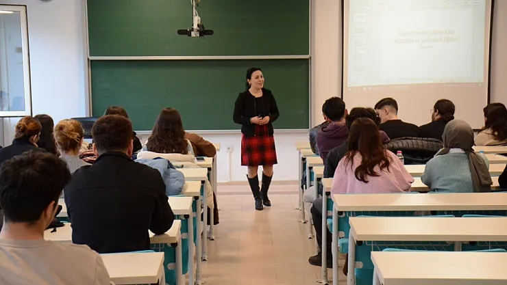 'Kadına Yönelik Şiddete Karşı Mücadele Ve Farkındalık Eğitimi' Düzenlendi