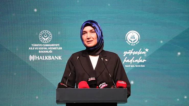 'Kadınanalardan Bugüne Afyon'un Kadınları Her Alanda Varlık Gösteriyor'