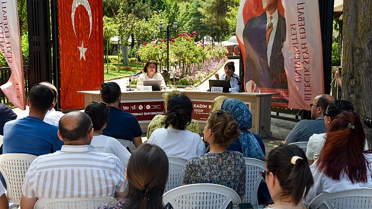 Kadınların Bilimsel Yolculuğu Anlatıldı