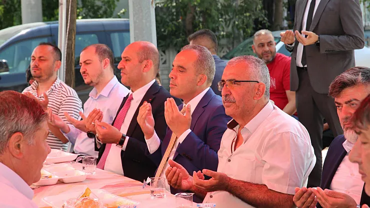 Kahraman Şehitlerimiz, Afyon'da dualarla anıldı