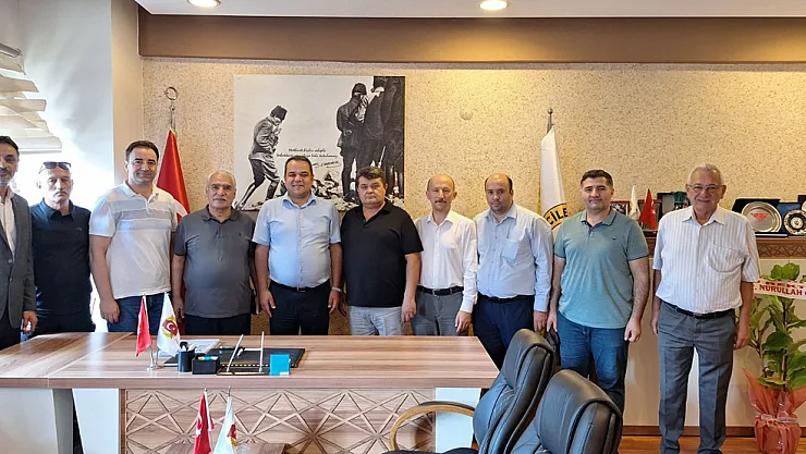 Kale Erkek Öğrenci Yurdu Yönetimi, AGC’yi Ziyaret Etti