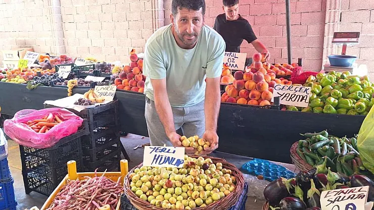 Kalp Dostu Hünnap Tezgahlarda Yerini Aldı