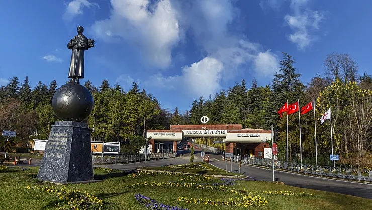 Kampüs Hazır, Anadolu Üniversitesi Öğrencilerini Bekliyor