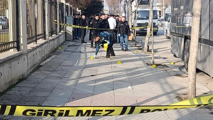 Kanlı Kavgada Yaralıların Yardım Bekledikleri Anlar Kamerada