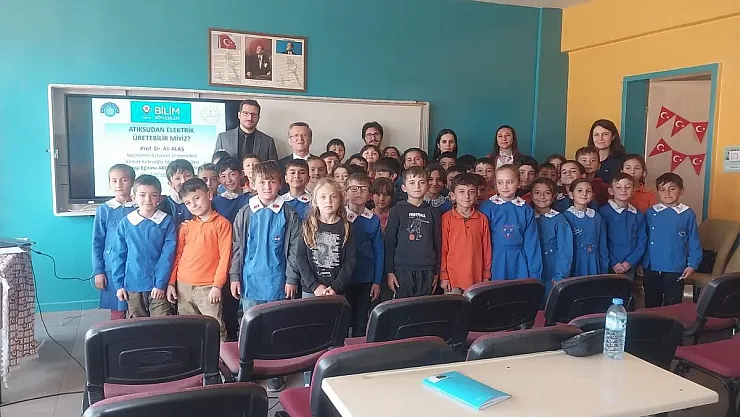 Karağaç İlkokulu'nda, 'TÜBİTAK Bilim Söyleşisi' Yapıldı