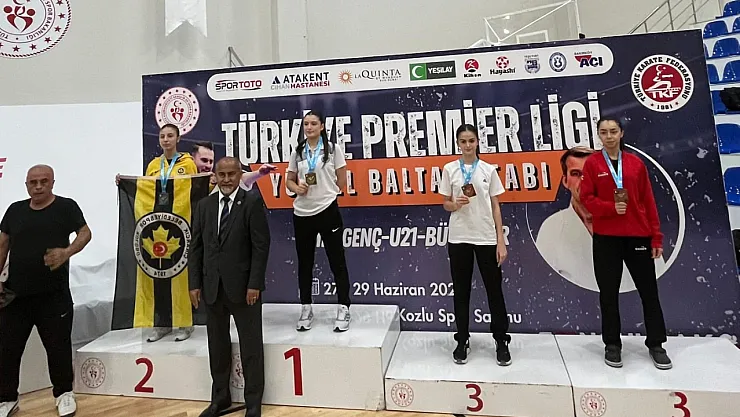 Karate Sporcusu Doğa Açıkgöz, Türkiye 3'üncüsü Oldu