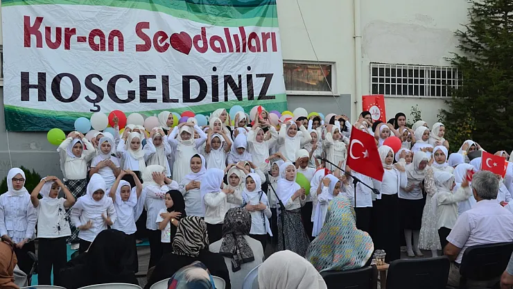 Kavaklı Kız Kur'an Kursu'nda Yaz Dönemi Kapanış Programı