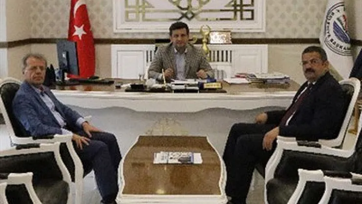 Kayacan'dan hastane teşekkürü – Kocatepe Gazetesi