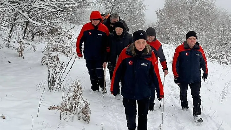 Kayıp Yaşlı Adam Ormanlık Alanda Sağ Olarak Bulundu