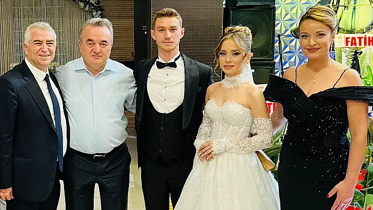 Kaymakam Öztürk, Genç Çiftlerin Mutluluğuna Ortak Oldu