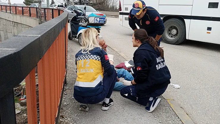 Kazada Yaralanan Alkollü Engelli Sürücü Sağlık Personellerine Zorluk Çıkarttı