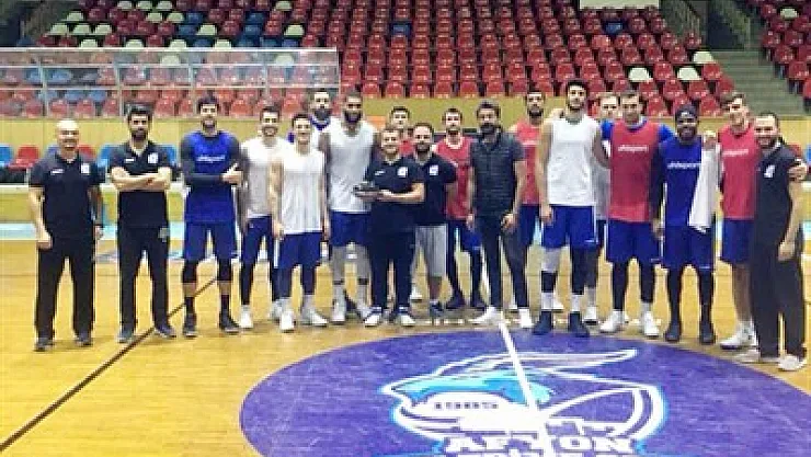 Keçilerden Haggins'e sürpriz – Kocatepe Gazetesi