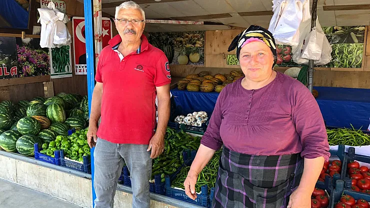 Kendi Yetiştirdikleri Ürünleri Satmalarına Rağmen Kazanç Sağlayamıyorlar