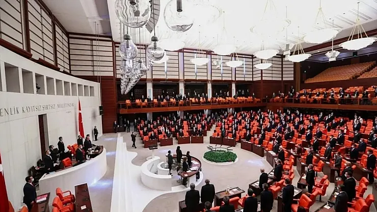 Kentsel Dönüşüm'e Yeni Düzenleme: Yasa Meclis'ten Geçti
