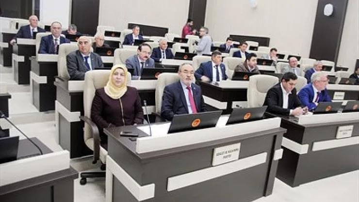 “Kirazı satsak, başka işe gerek kalmaz”
