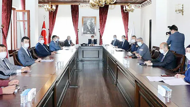 Kısıtlamalı günler BUGÜN BAŞLIYOR