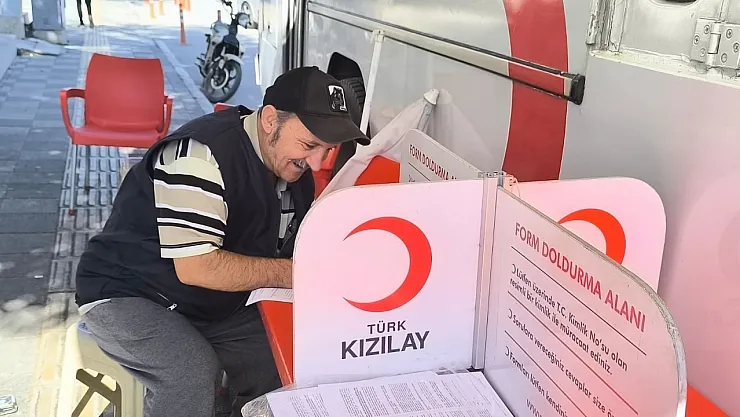 Kızılay'dan Şuhut'ta Kan Bağışı Kampanyası