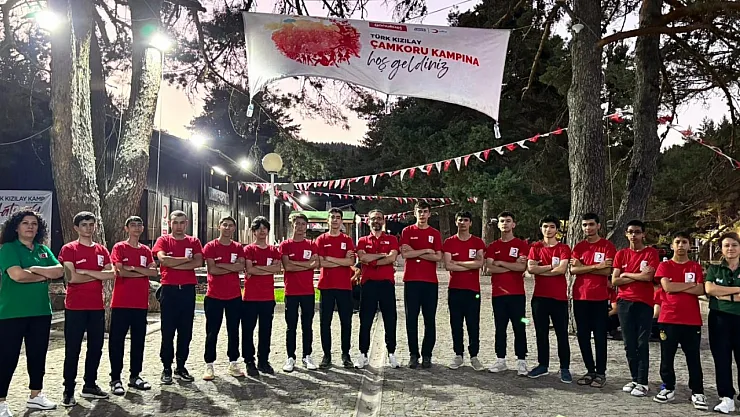 Kızılay'ın Kampına Afyon'dan 15 Öğrenci Katıldı