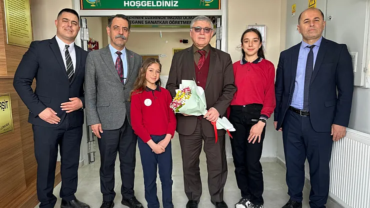 Kızıldağ Ortaokulu Cemil Örnek Kütüphanesi Açıldı