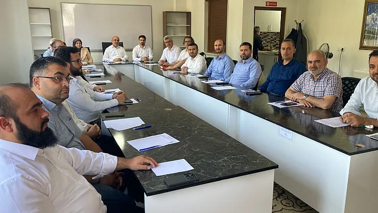 Kızılören'de Diyanet Zirvesi: İl Müftüsü İmamoğlu'ndan Önemli Mesajlar!