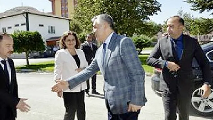 Koçak, Afyon hakkında bilgi aldı