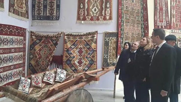 Köksal: Makam koltuklarında değil, halkın içindeyiz