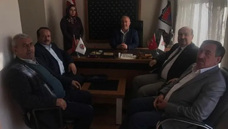 Konak ziyaretlerini sürdürüyor – Kocatepe Gazetesi