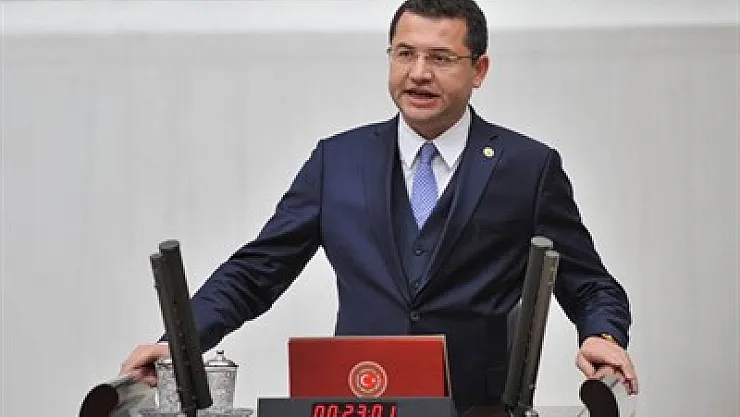 Krallık istiyorsunuz, ama kral çıplak