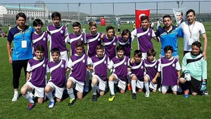 Küçük Jetler bir aldı – Kocatepe Gazetesi